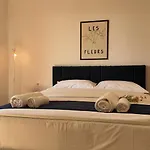 Bluemoon Retreat 호텔 티라나