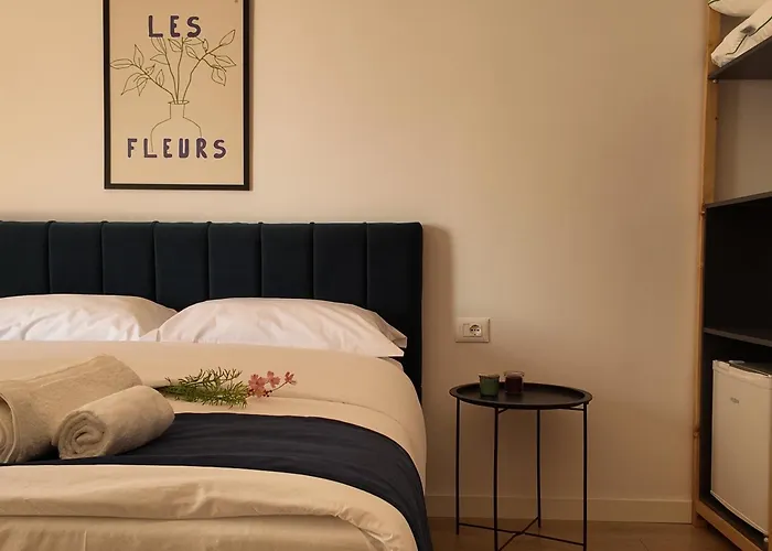 호텔 Bluemoon Retreat 티라나