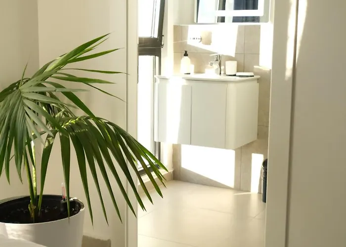 Bluemoon Retreat * 티라나