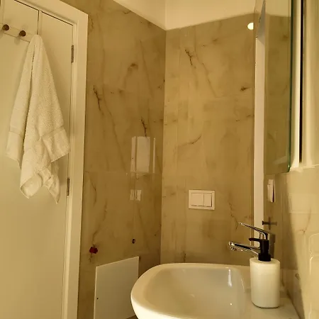 Bluemoon Retreat * Tirana