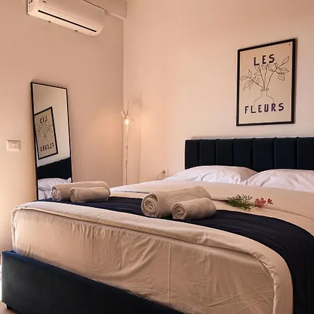 Bluemoon Retreat 酒店 地拉那