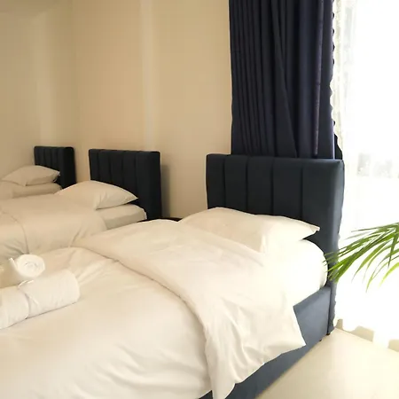 Bluemoon Retreat Hotel Tirana