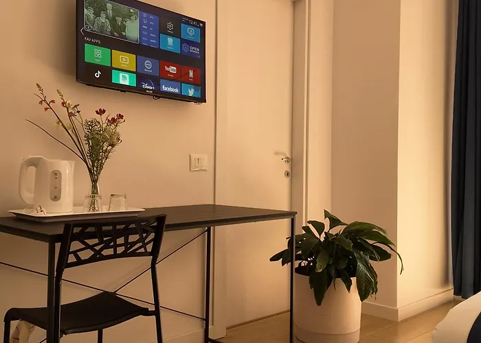 Bluemoon Retreat Hotel