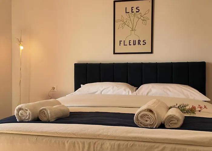 Bluemoon Retreat Hotel Tirana