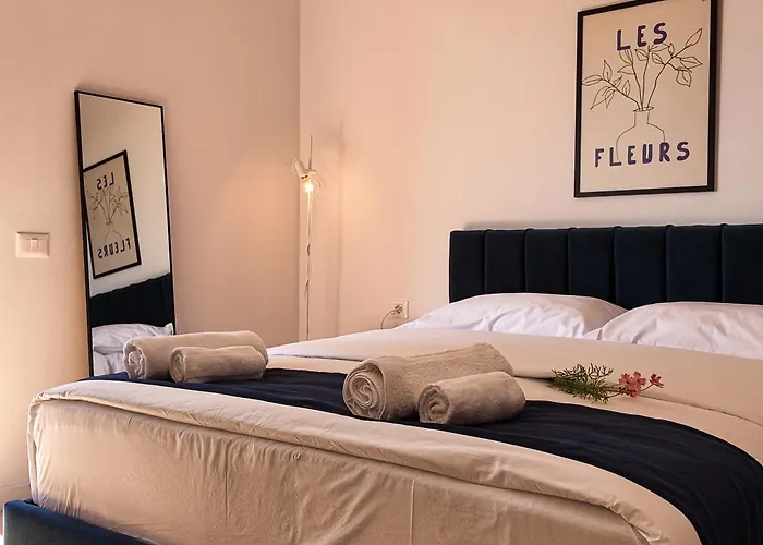 Bluemoon Retreat Hotel Tirana